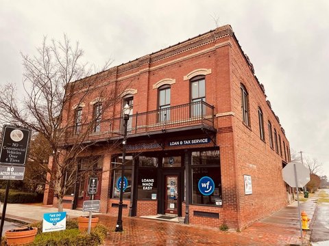 Income-Generating Mixed-Use Property