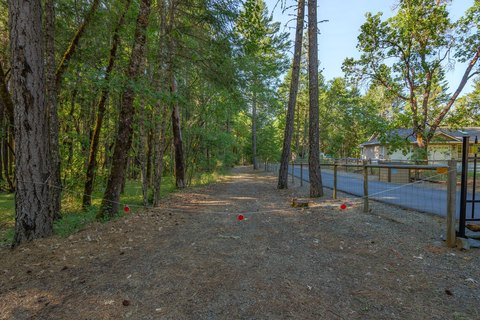 LAND - Wilderville, OR