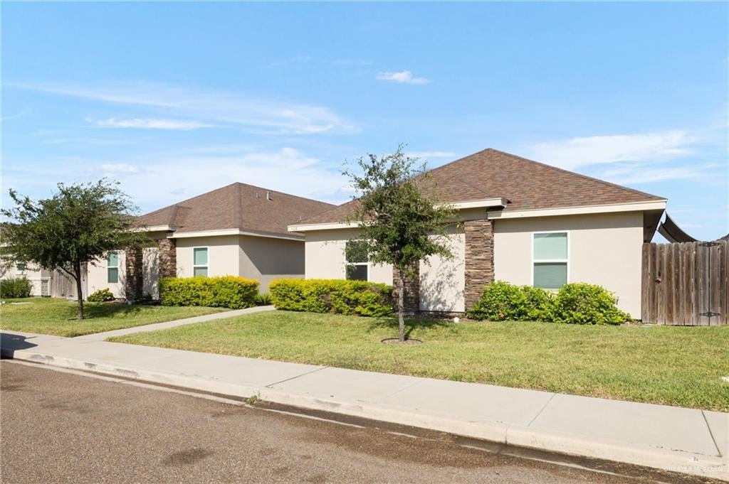 Edinburg Fourplex: Investor Opportunity