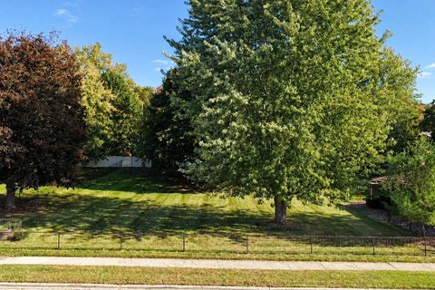 Land, GREEN BAY, WI