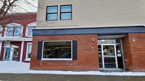 Downtown Office Suite with Dual Entry