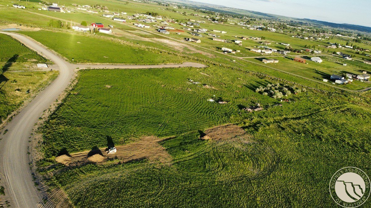 Land in Shepherd, Montana