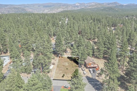 Level Land in Glenshire, Truckee