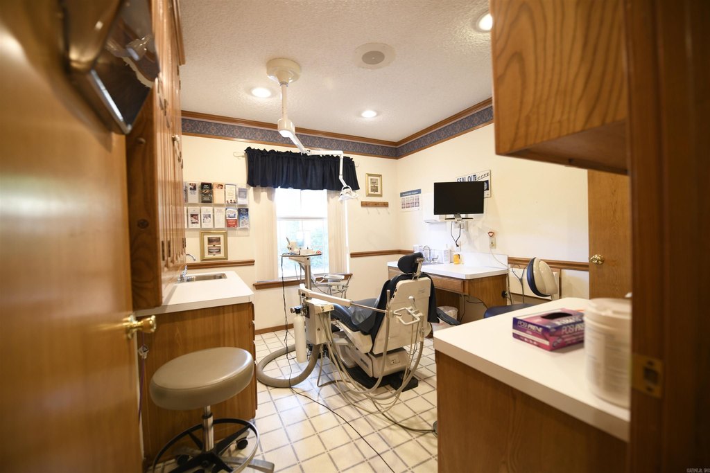 Picture 16