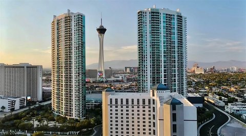 Las Vegas High-Rise with Views