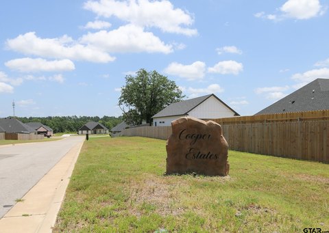 Residential Lot in Cooper Estates