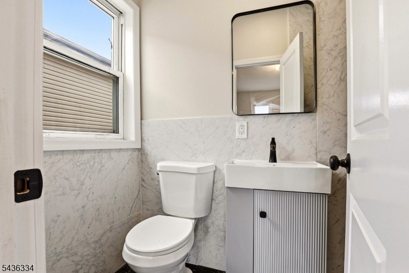 Picture 30