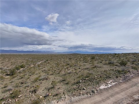 Golden Valley Desert Land Parcel