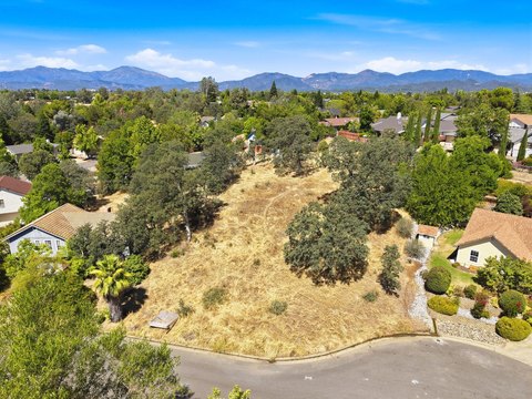 Land, Redding, CA
