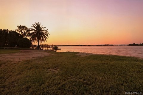 Land, Crystal River, FL