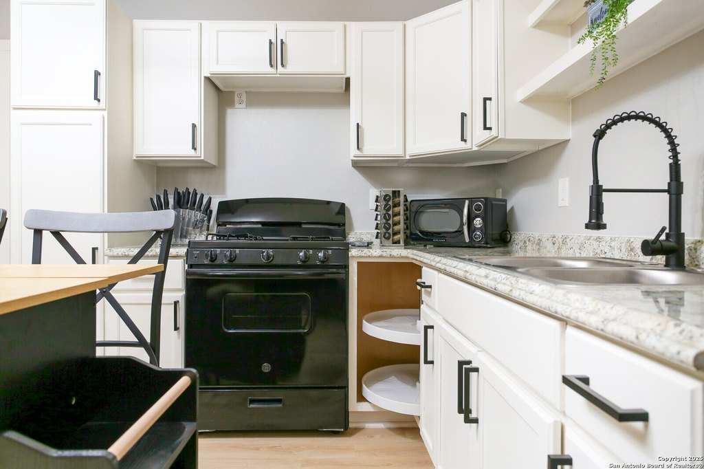 Picture 35