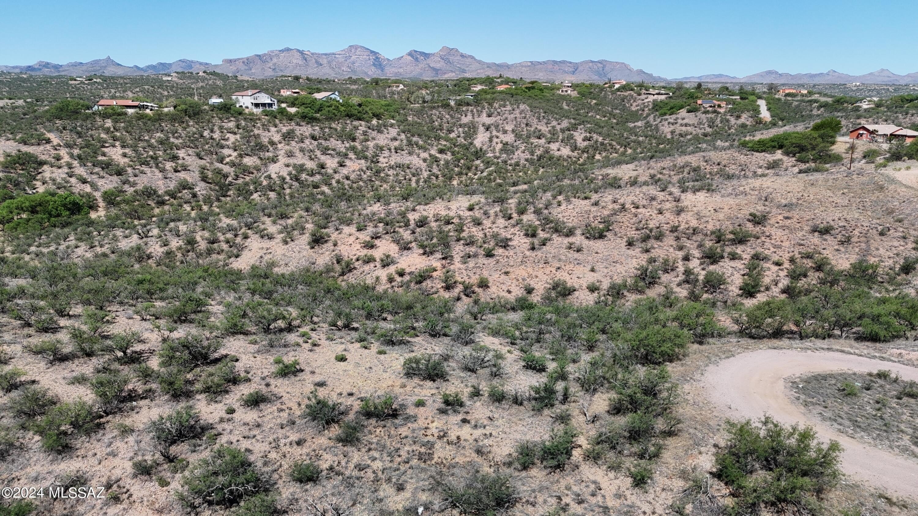 Land with 360-Degree Views