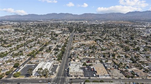 Established Pizza Shop in North Hollywood