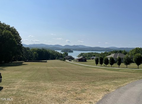 Lakefront Acreage with Utilities Ready