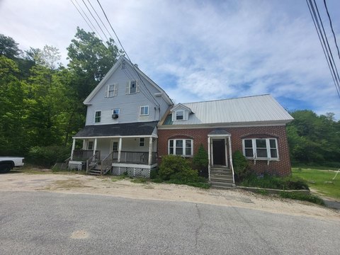 Occupied Triplex with Expansion Space