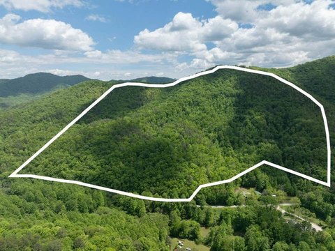 LAND - Robbinsville, NC