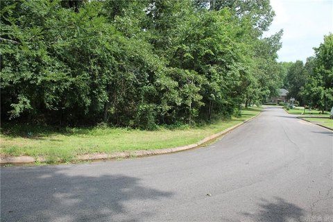 LAND - Russellville, AR