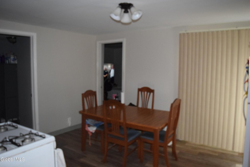 Picture 7
