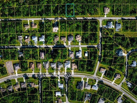 Land, NORTH PORT, FL