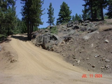 Land Bordering Plumas National Forest