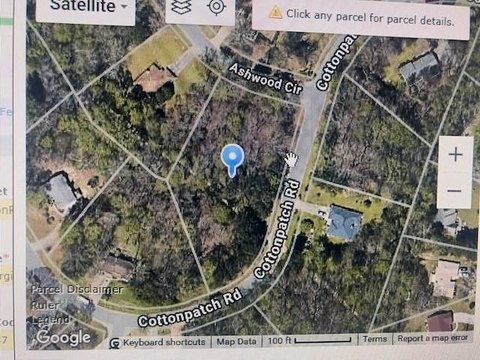 Residential Land in Lawrenceville, GA