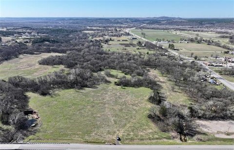 LAND - Davis, OK