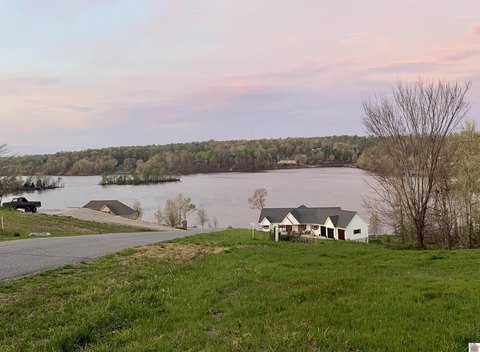 Lake Barkley Waterfront Lot