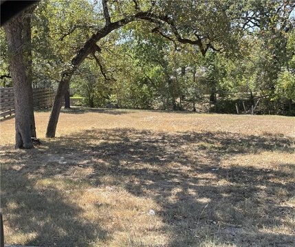 Land, Bryan, TX