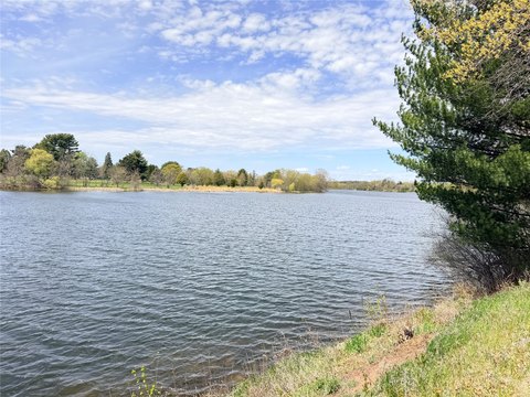 Lake Hallie Lakeside Building Site