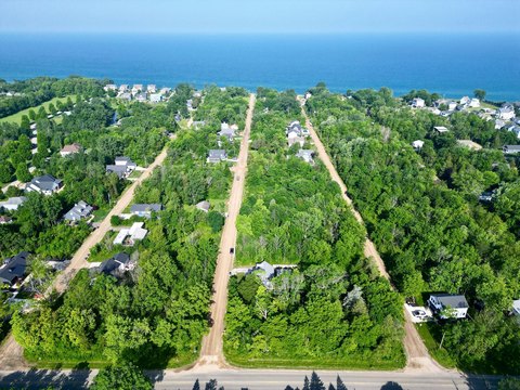 LAND - South Haven, MI