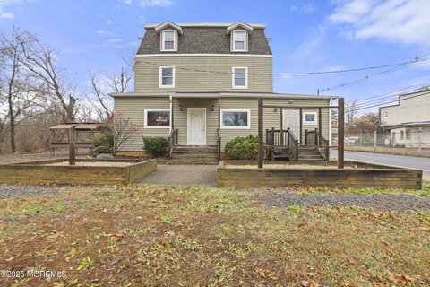 Established Bar with Liquor License