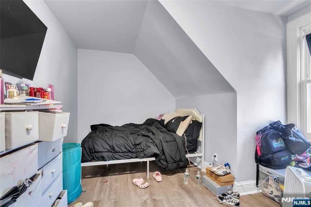 Picture 25