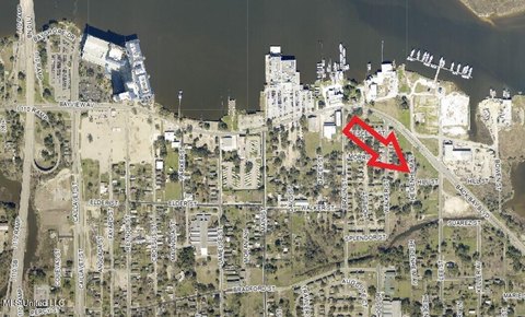 LAND - Biloxi, MS
