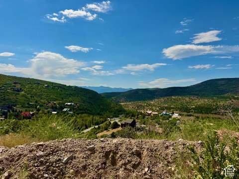 Ready-to-Build Mountain View Lot
