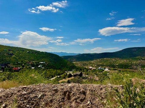 Ready-to-Build Mountain View Lot