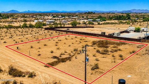 LAND - Tonopah, AZ