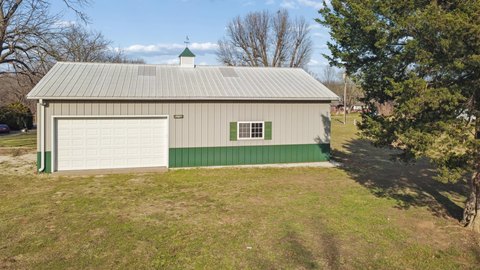 LAND - Stockton, MO
