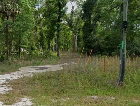Land, FL