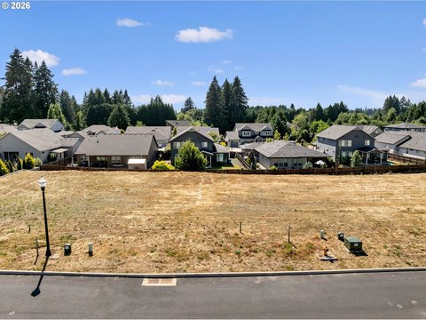 LAND - Vancouver, WA