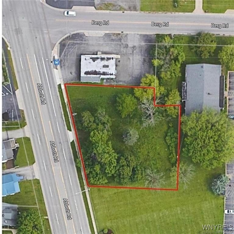 Orchard Park Commercial Lot