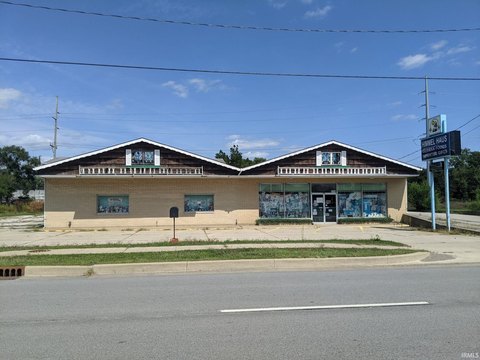 Main Street Retail Restaurant Building
