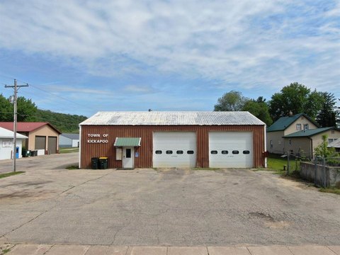 Insulated Shop with Overhead Doors