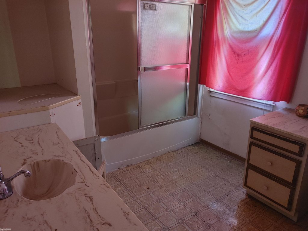Picture 11