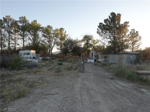 Land with Workshop