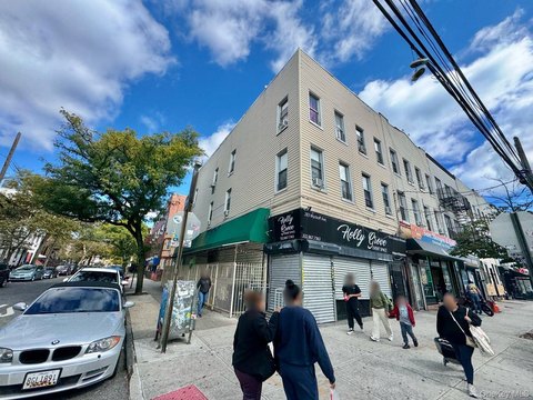 Mixed-Use Building with Restaurant