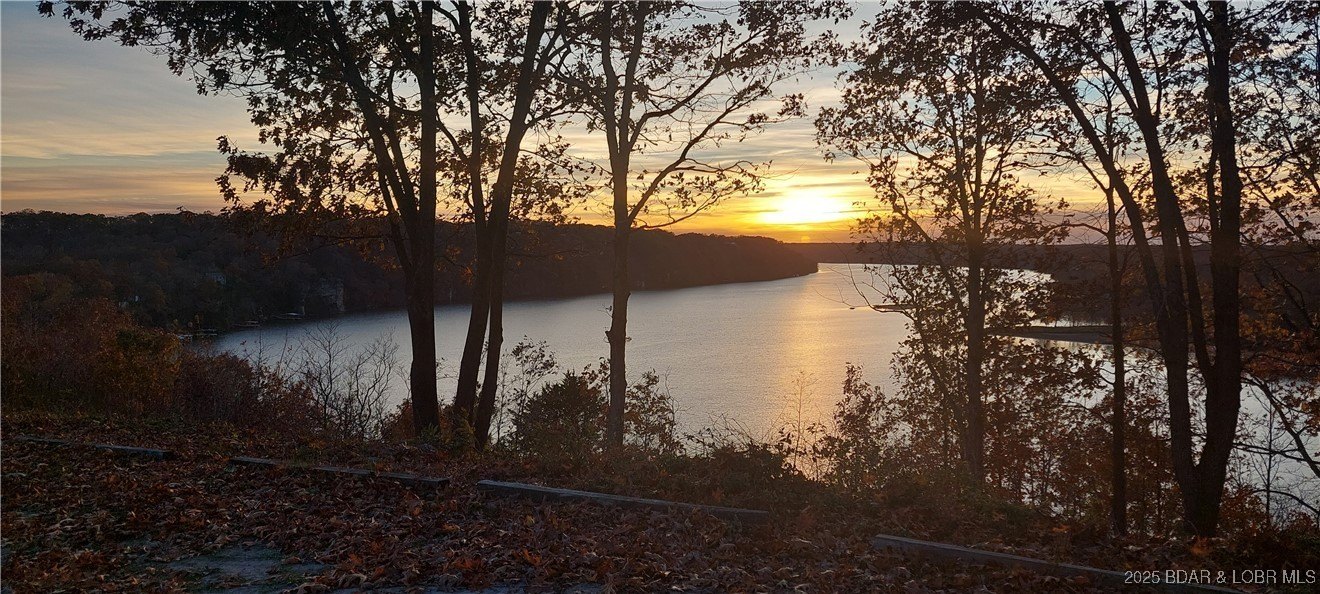 Unrestricted Lot Near Stover, MO