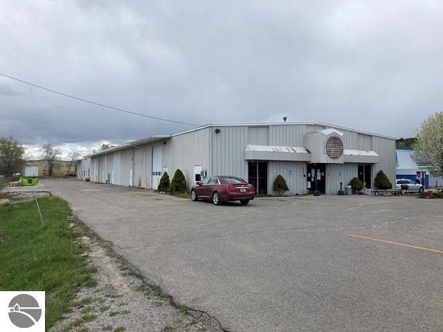 2419 Sybrant Rd, Traverse City, MI 49684-6951