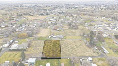 Unrestricted Lot Near City