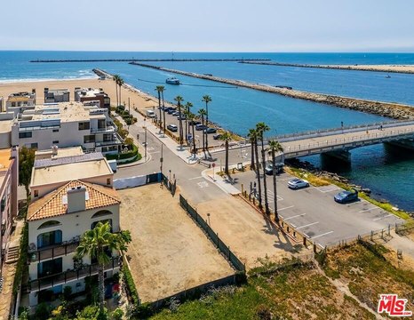 Land, Playa Del Rey, CA