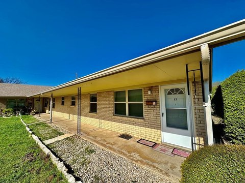 Kerrville 12-Unit Apartment Complex